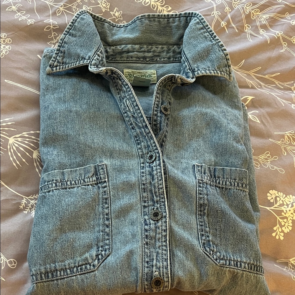 St. John's Bay Light Blue Denim Button-Down Shirt - Picture 6 of 6